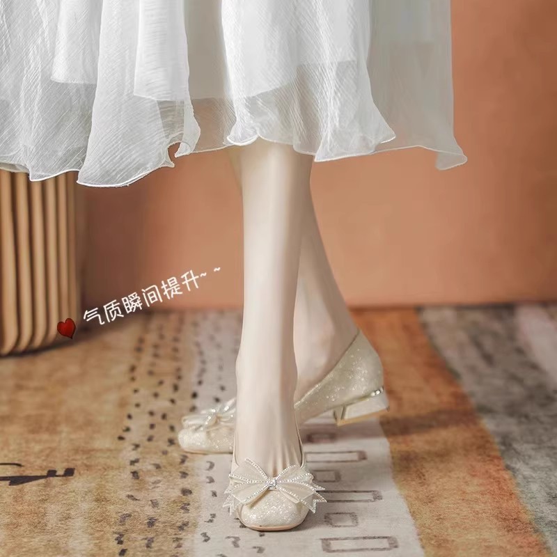 2025 여성 가을 신상 이브닝 소프트 솔 로우탑 웨딩 - Wedding Shop 리뷰 및 가격
